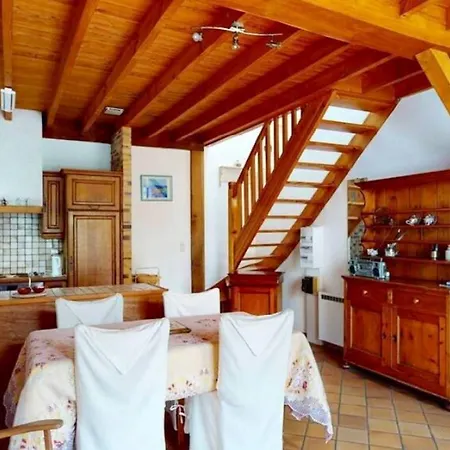 Maison De 2 Chambres A Paris A 150 M De La Avec Jardin Clos *